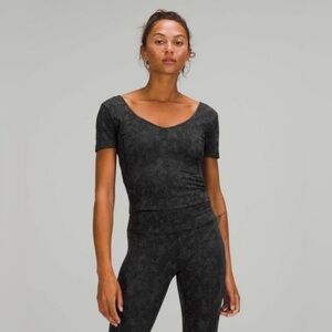 Lululemon Align Short Sleeve Tee Nulu in Hideaway Camo Coal Gray Size 6